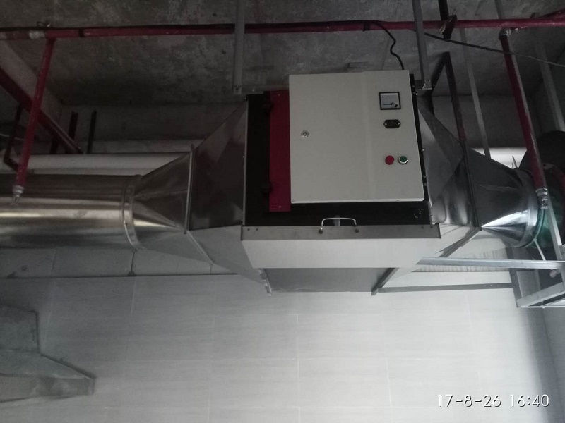 室内吊装油烟净化装置.jpg